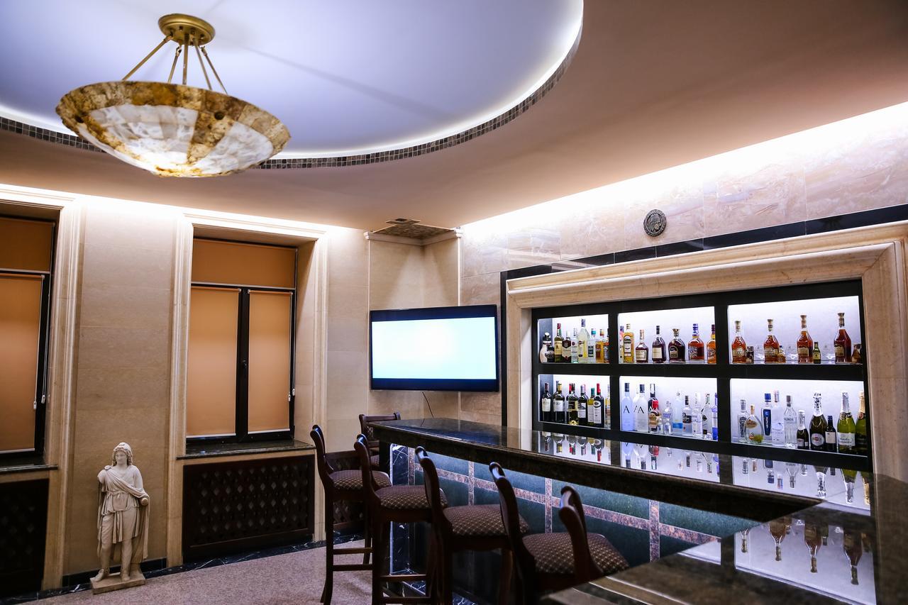 Dvin Hotel بافلودار المظهر الخارجي الصورة
