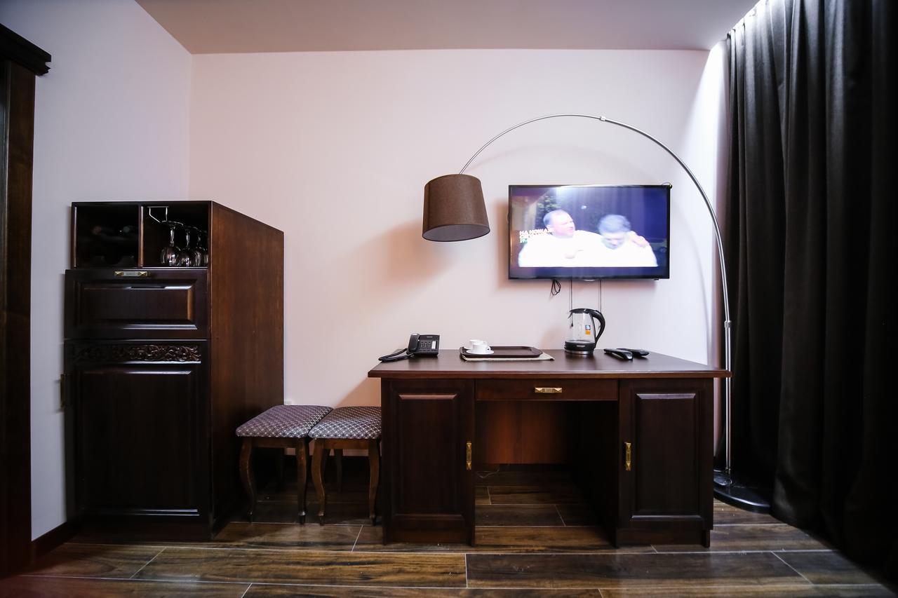 Dvin Hotel بافلودار المظهر الخارجي الصورة