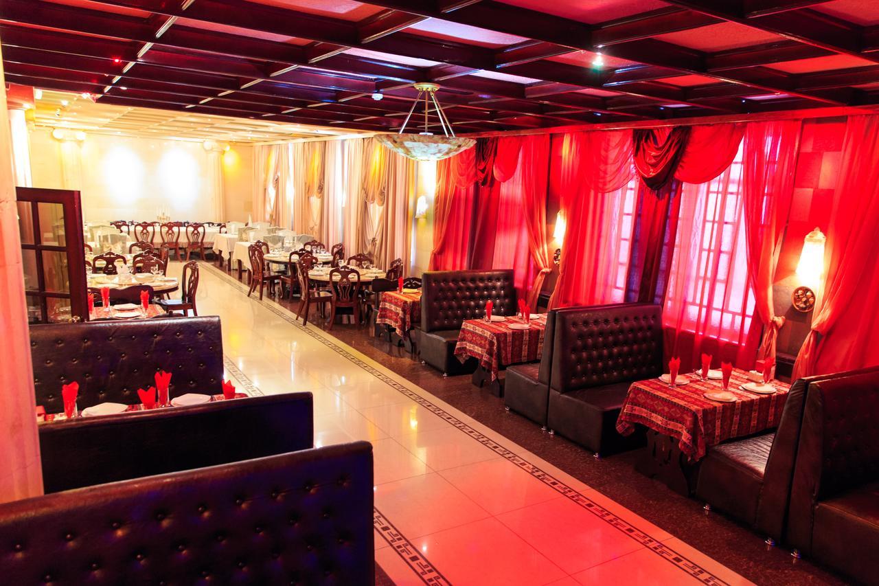 Dvin Hotel بافلودار المظهر الخارجي الصورة