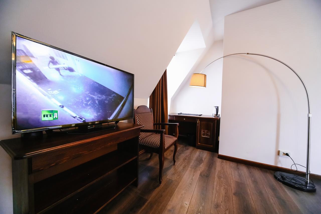 Dvin Hotel بافلودار المظهر الخارجي الصورة